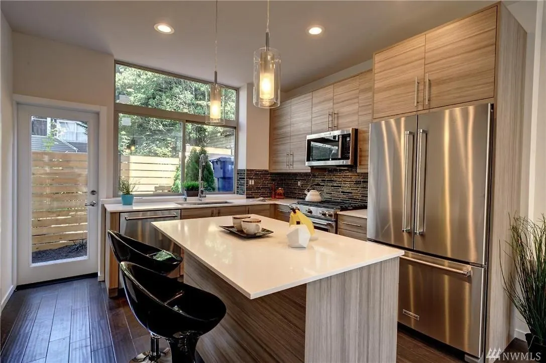 Rooftop Views Of The Space Needle, Sound, & City Seattle Holiday home